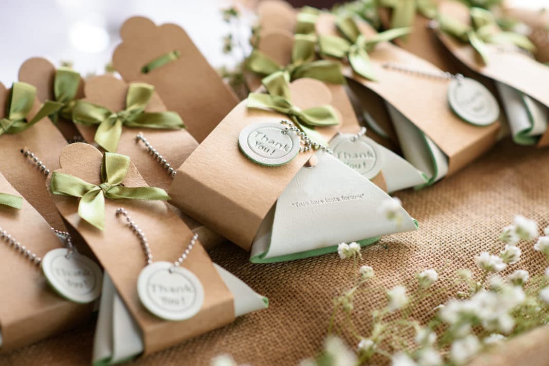 5 Wedding Favors Your Guests Will Love